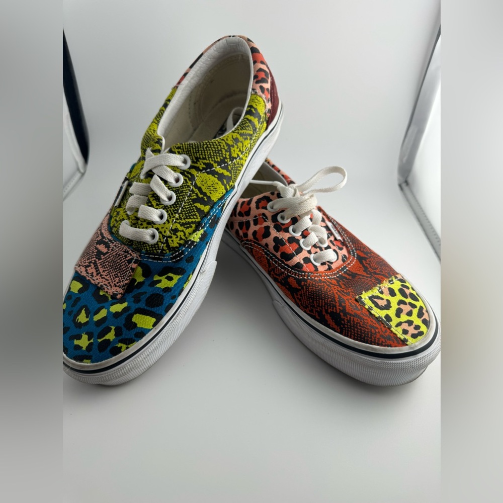 Super Cool Vans Era Patchwork Mixes Snakeskin and Leopard Prints Size 9 women